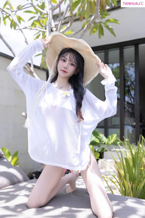   [XiuRen]高清写真图 2024.03.08 No.8203 幼幼 性感美腿第2张图片